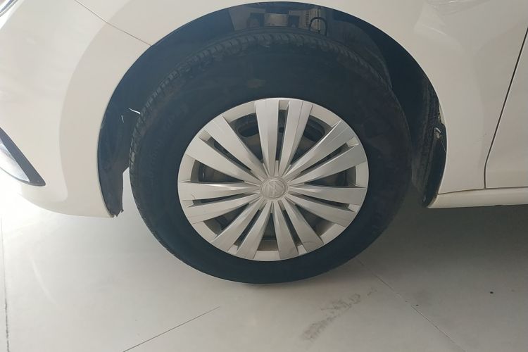 大众 桑塔纳 2016款 1.4L 手动风尚版车身外观6007