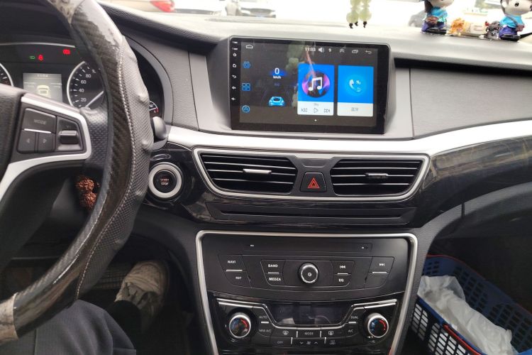 吉利汽车 博瑞 2016款 1.8T 舒适型中控内饰7002