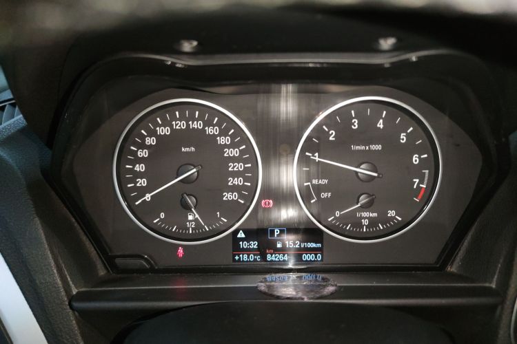 宝马1系(进口) 2015款 118i 领先型局部细节14