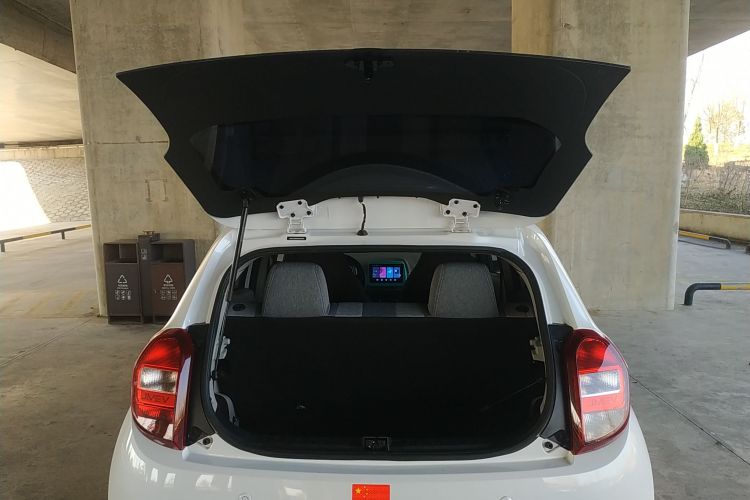 江铃集团新能源 易至EV2 2024款 201km 舒适型局部细节23