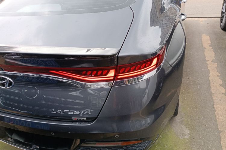 现代 菲斯塔 2021款 280TGDi DLX豪华版车身外观9