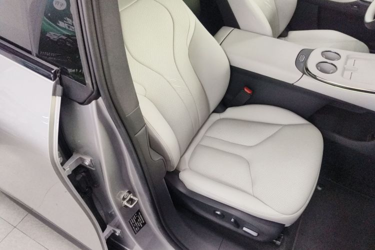 小鹏G7 2025款 702 超长续航 Max局部细节41