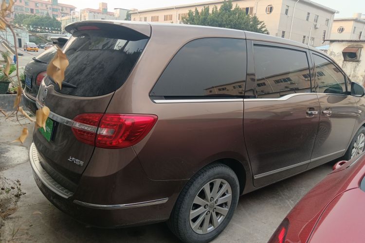 别克GL8 2018款 28T 尊贵型 国VI车身外观7