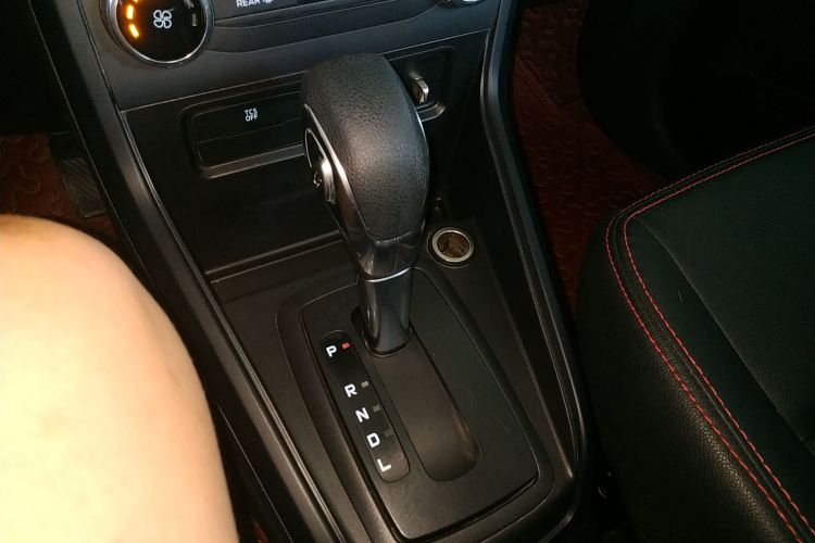 福特 翼搏 2018款 1.5L 自动精翼型中控内饰18