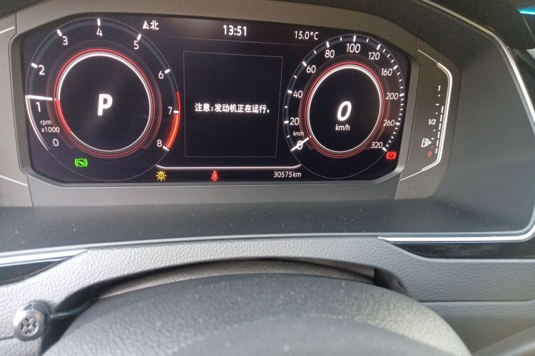 大众 迈腾 2023款 200万辆纪念版 330TSI DSG豪华型中控内饰15