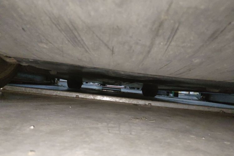 特斯拉 Model 3 2021款 Performance高性能全轮驱动版局部细节9008