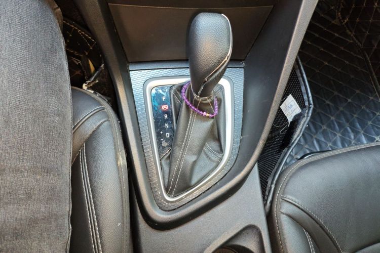 别克 英朗 2019款 18T 自动互联精英型 国VI中控内饰18