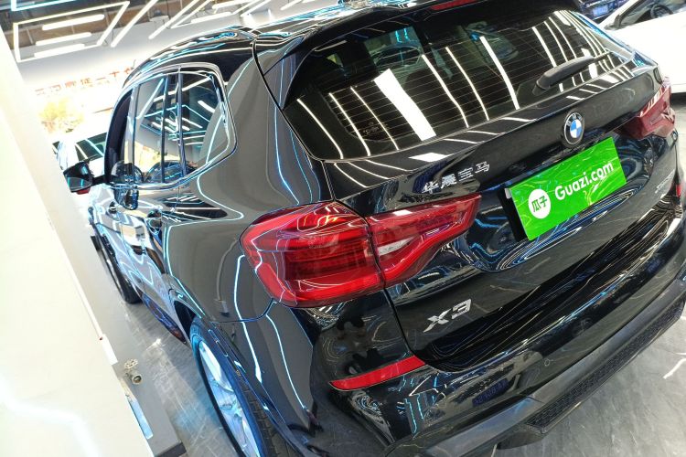 宝马X3 2021款 改款 xDrive28i 豪华套装车身外观4