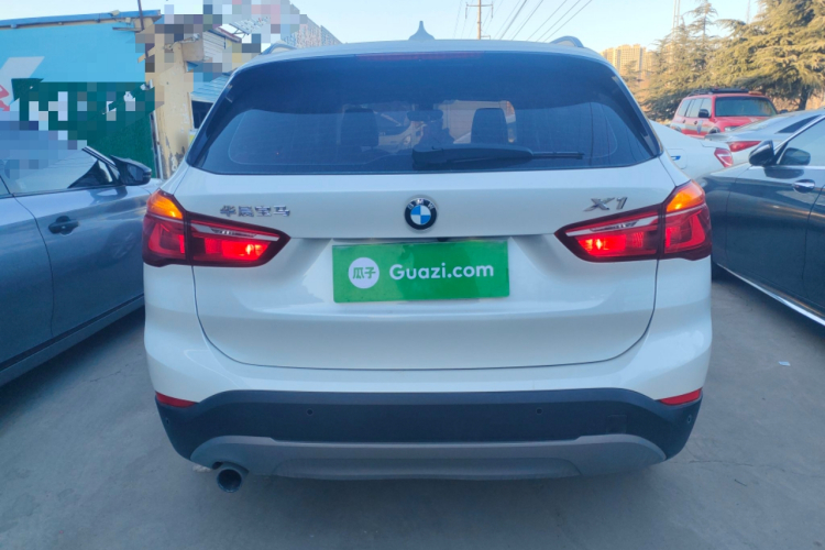 宝马X1 2018款 sDrive18Li 时尚型车身外观6