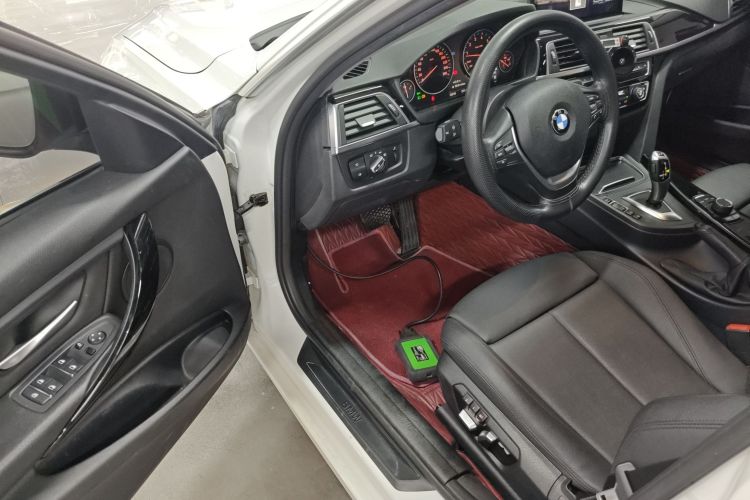 宝马3系 2018款 320Li xDrive 时尚型中控内饰20