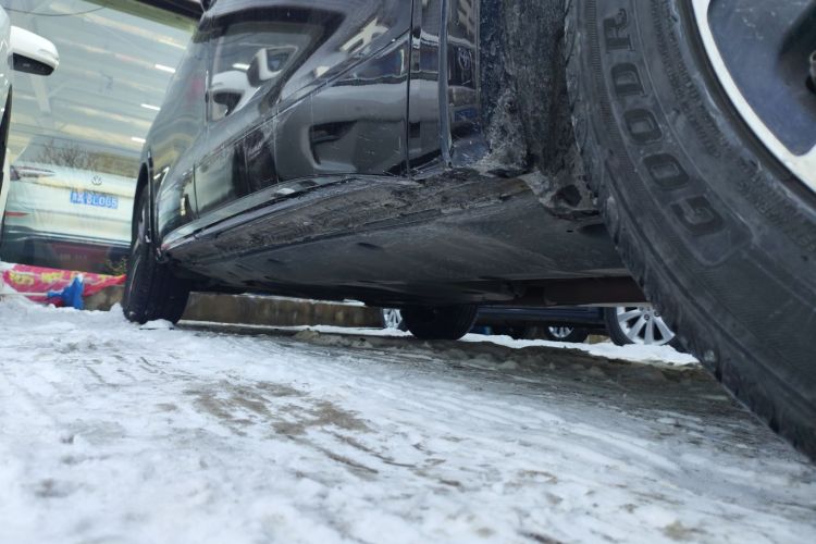 大众 威然 2024款 330TSI 豪华版局部细节9001