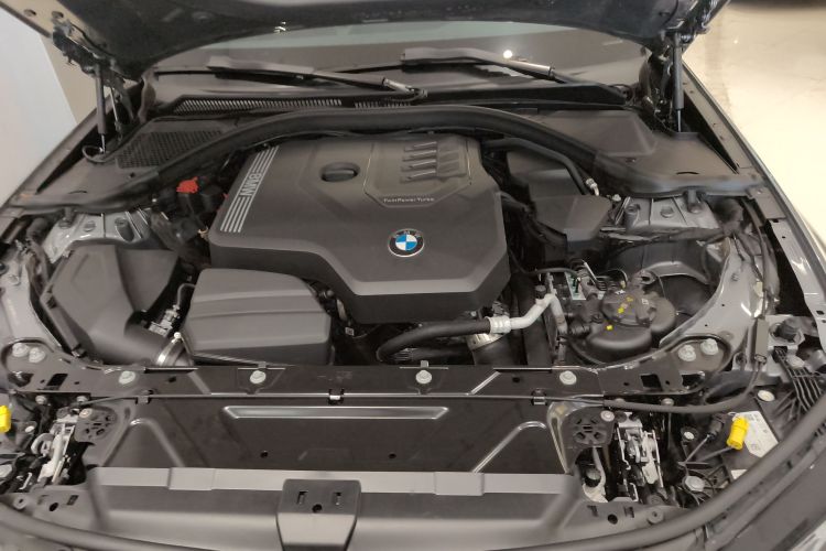 宝马3系 2023款 325Li M运动套装机舱底盘24