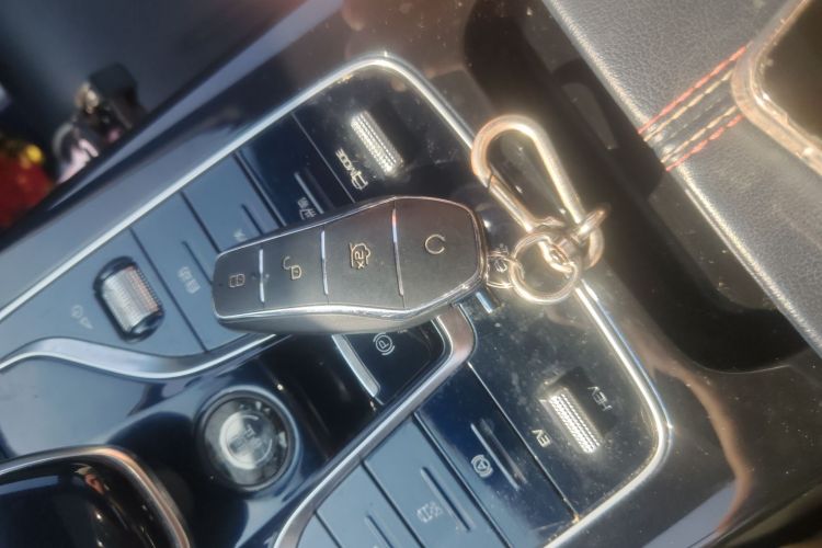 比亚迪 秦PLUS 2021款 DM-i 55KM 旗舰型中控内饰11