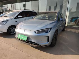 鸿蒙智行 问界M5 2022款 纯电四驱性能版