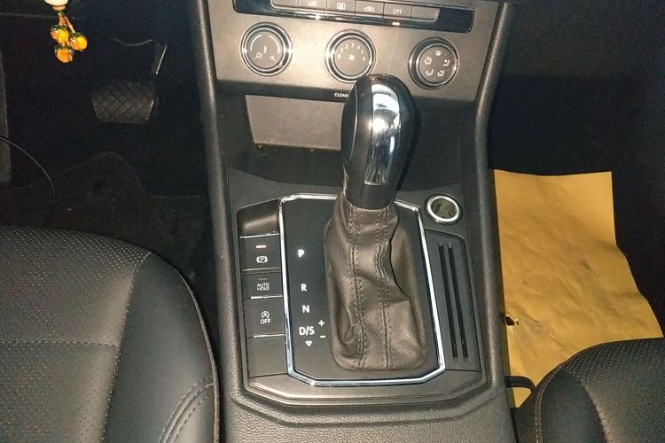 大众 朗逸 2019款 1.5L 自动舒适版 国VI中控内饰18