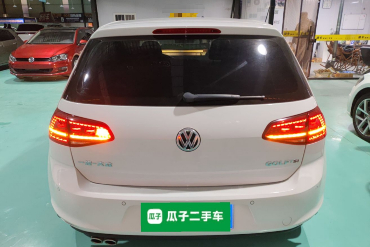 大众 高尔夫 2016款 280TSI 自动旗舰型车身外观6