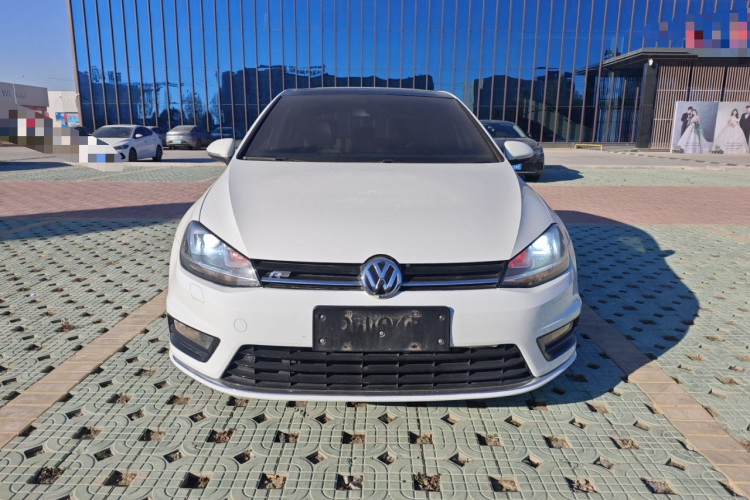 大众 高尔夫 2016款 1.4TSI 自动R-Line车身外观2