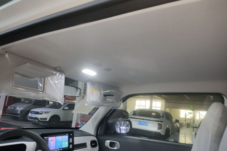 吉利银河 熊猫 2025款 210km 元气熊中控内饰22