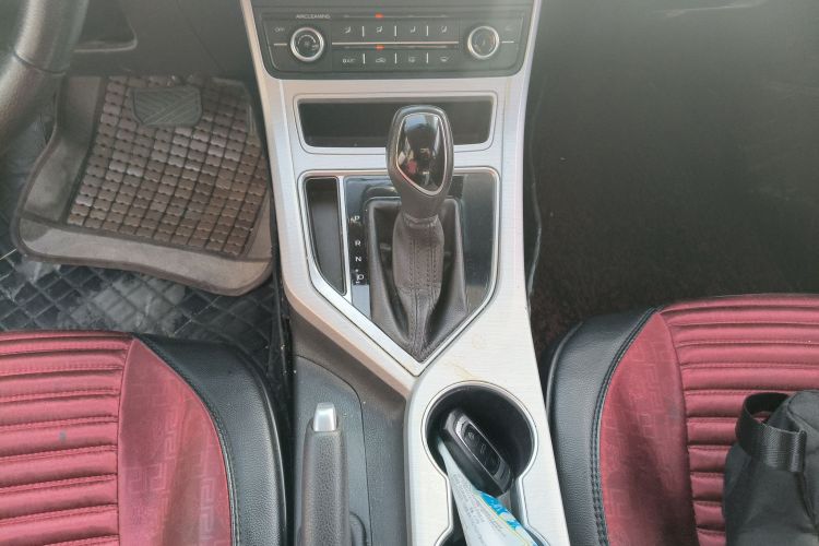 吉利汽车 远景 2018款 1.5L 自动幸福版局部细节18