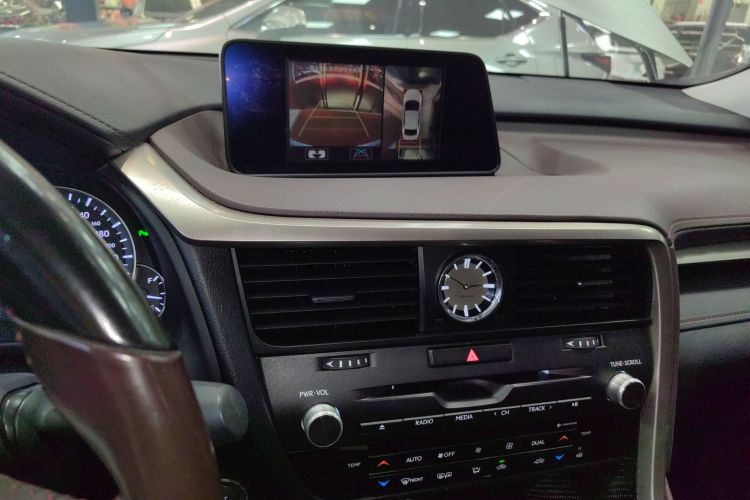 雷克萨斯RX 2016款 300 四驱典雅版 国V局部细节16