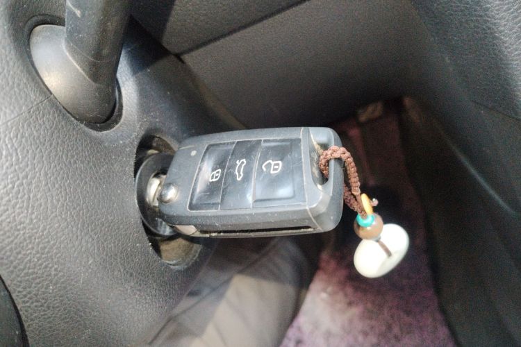 大众 高尔夫 2014款 1.6L 自动舒适型中控内饰11