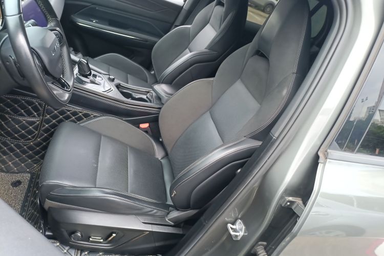 领克01 2021款 2.0TD 四驱劲Halo局部细节19