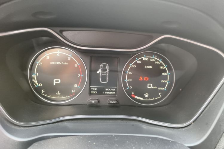 吉利汽车 远景X6 2016款 1.3T CVT旗舰型中控内饰14