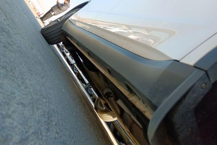 吉利汽车 嘉际 2019款 1.5TD MHEV DCT臻享型局部细节9001