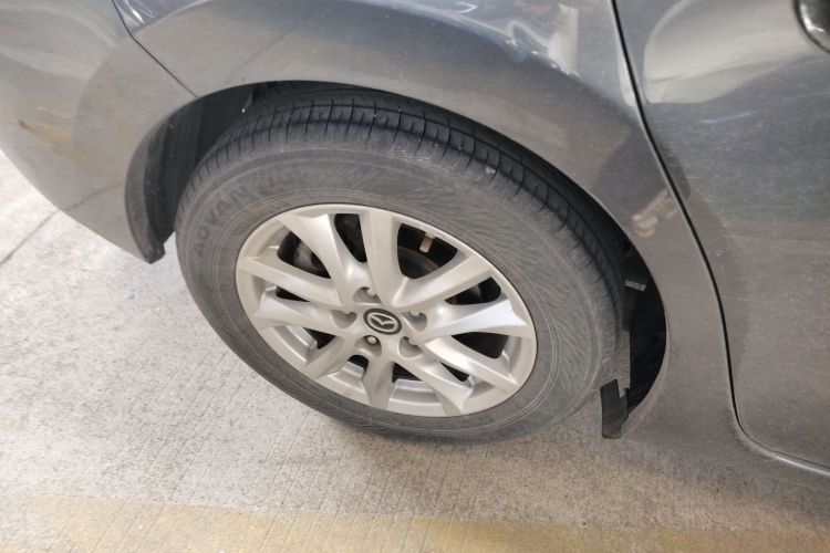 马自达3 昂克赛拉 2017款 三厢 1.5L 自动舒适型 国V车身外观6008