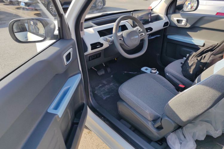 吉利银河 2024款 熊猫mini 200km 耐力熊中控内饰20