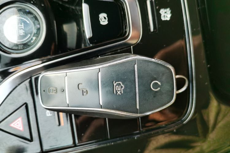 比亚迪 秦PLUS 2023款 冠军版 DM-i 55KM领先型中控内饰11