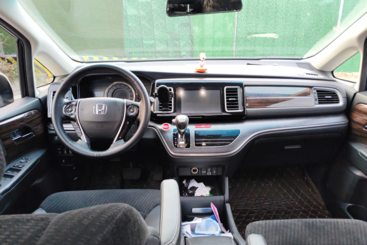 本田 艾力绅 2016款 2.4L 经典版中控内饰7002