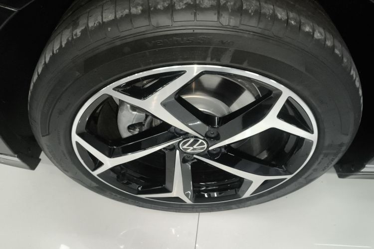 大众 迈腾 2026款 3000万辆甄选款 380TSI DSG豪华型车身外观6007