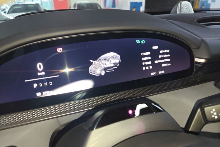 极氪7X 2025款 75kWh 后驱智驾版局部细节14