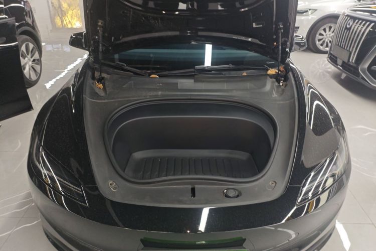 特斯拉 Model 3 2023款 后轮驱动版机舱底盘24