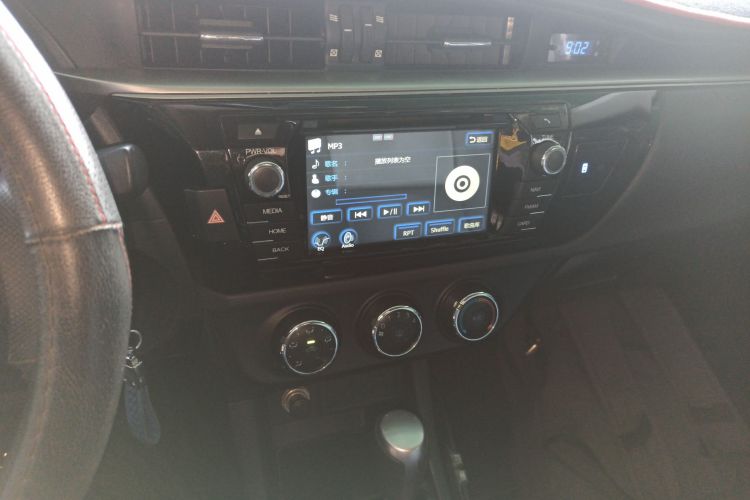 丰田 雷凌 2014款 1.6G CVT精英版中控内饰16