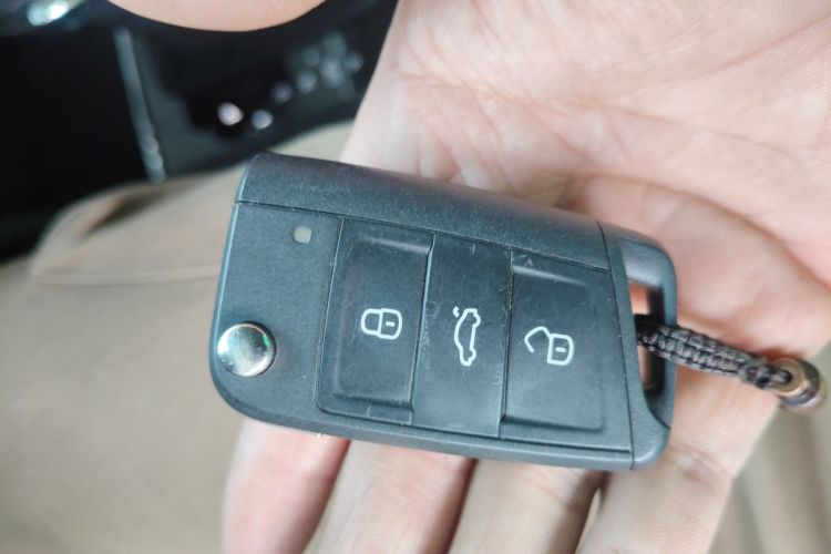 斯柯达 柯珞克 2020款 TSI280 智行科技版 国VI中控内饰11