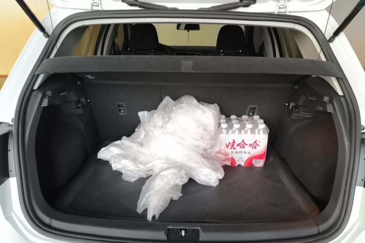 大众 高尔夫 2016款 1.6L 自动舒适型机舱底盘23