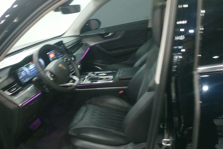 红旗HS5 2023款 2.0T 旗享Pro版中控内饰19