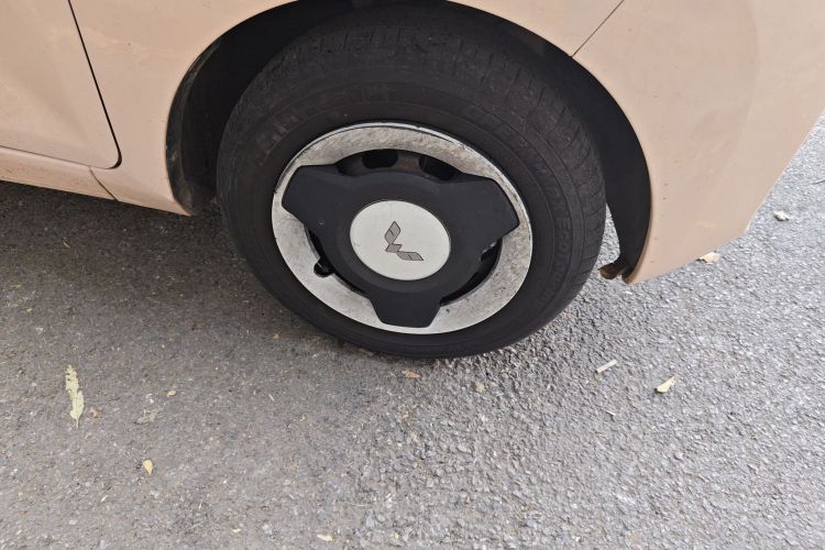 五菱汽车 宏光MINIEV 2022款 自在款 磷酸铁锂车身外观6007