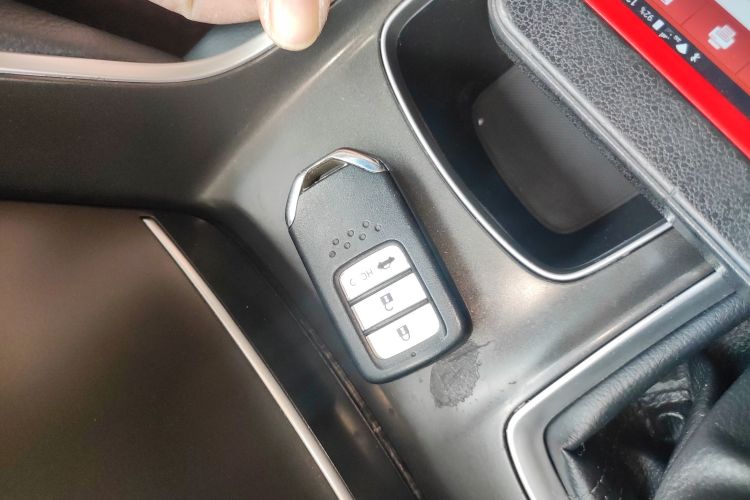 本田 雅阁 2018款 260TURBO 精英版 国V中控内饰7001