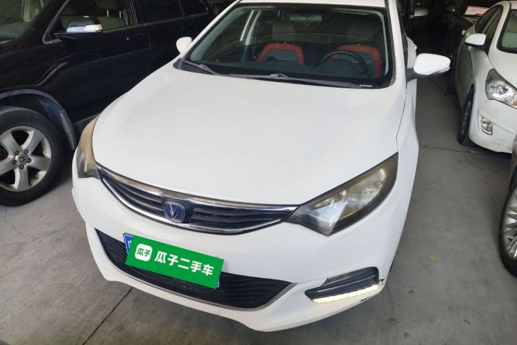 长安 逸动 2016款 XT 1.6L 自动俊酷型车身外观2