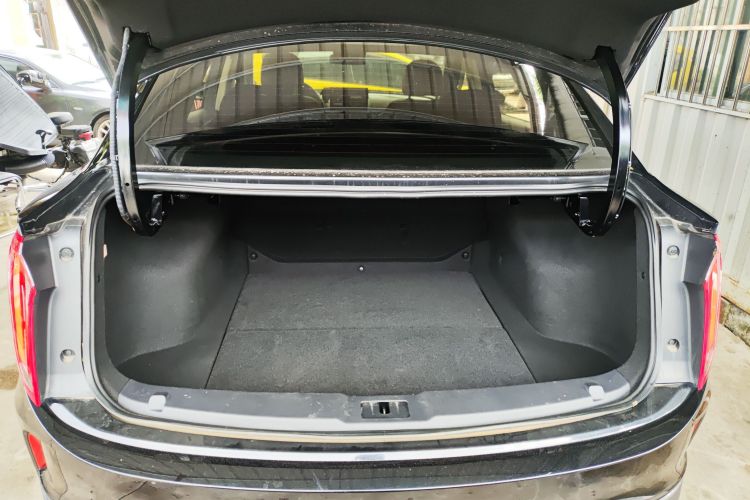 红旗E-QM5 2021款 网约充电 基础版 4座局部细节23