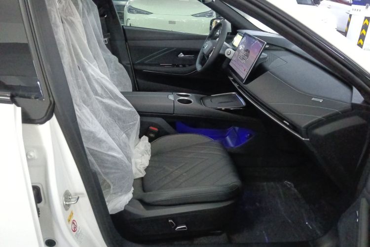 深蓝汽车 深蓝SL03 2025款 增程精英型局部细节41