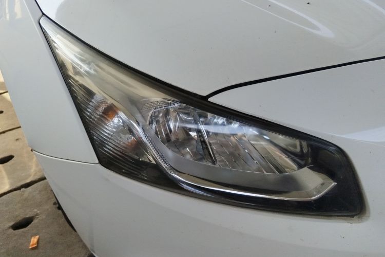 雪佛兰 科鲁兹 2015款 1.5L 经典 SE MT车身外观8