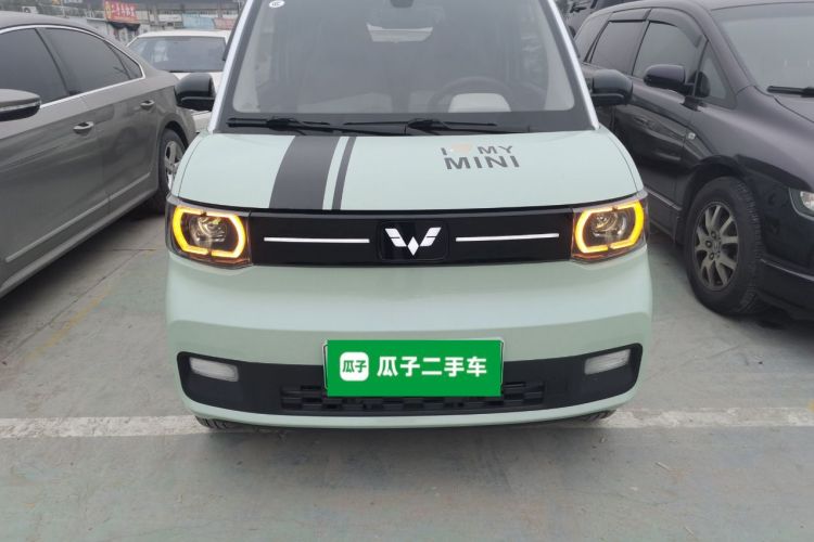 五菱汽车 宏光MINIEV 2022款 马卡龙臻享款 磷酸铁锂车身外观2