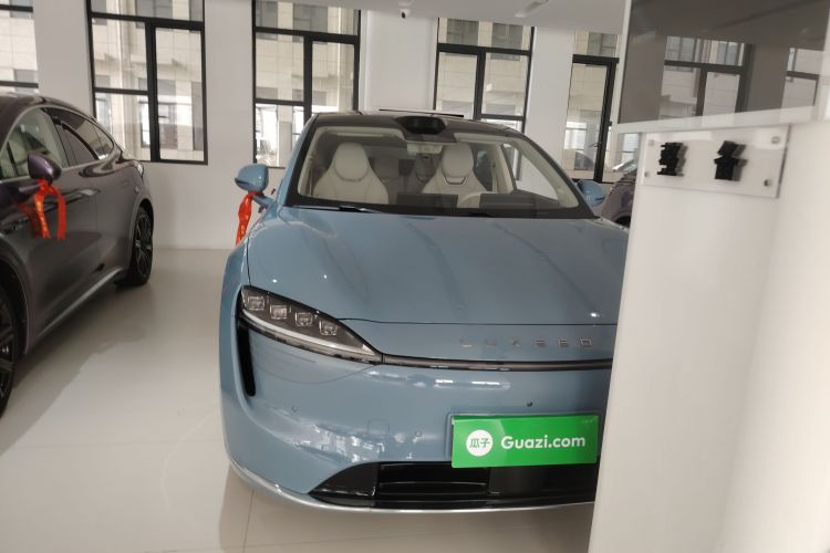 鸿蒙智行 智界R7 2024款 纯电 736km UItra车身外观6001