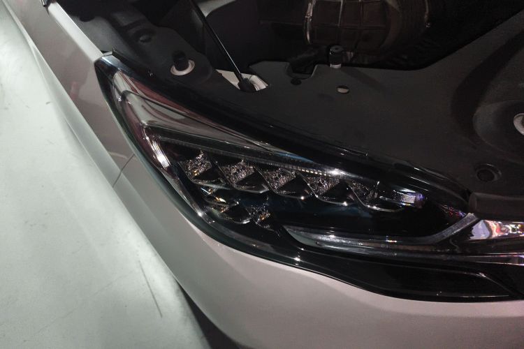 别克GL8 2020款 ES陆尊 653T 尊享型车身外观6006