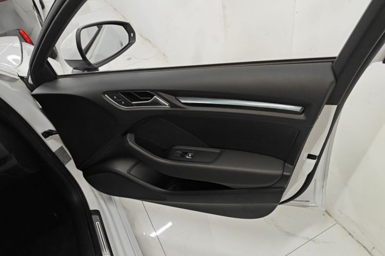 奥迪A3 2020款 Sportback 35 TFSI 时尚型 国VI中控内饰42