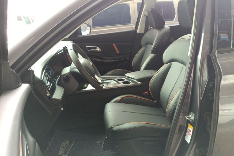 长安欧尚X7 PLUS 2022款 1.5T 蓝鲸版自动尊享型中控内饰19